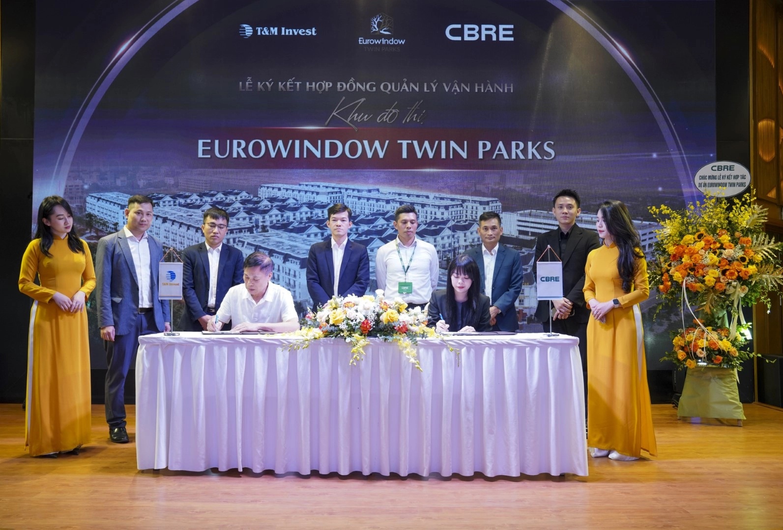 cbre-chinh-thuc-la-don-vi-quan-ly-van-hanh-khu-do-thi-eurowindow-twin-parks1