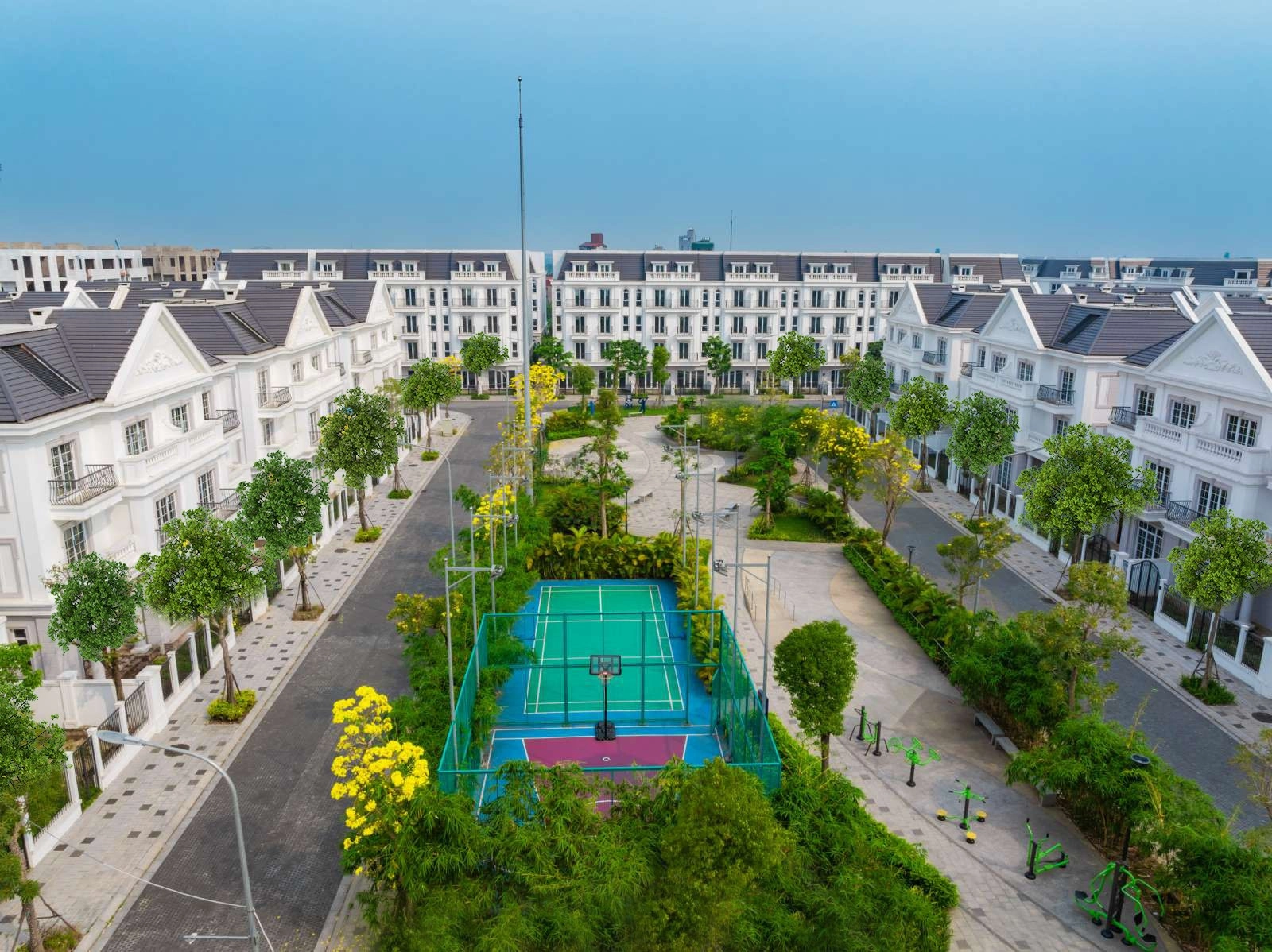 cbre-chinh-thuc-la-don-vi-quan-ly-van-hanh-khu-do-thi-eurowindow-twin-parks2