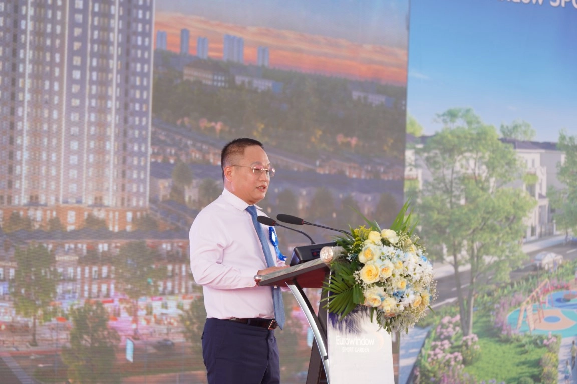 anh-3-ong-nguyen-canh-hong-pho-chu-tich-hdqt-eurowindow-holding